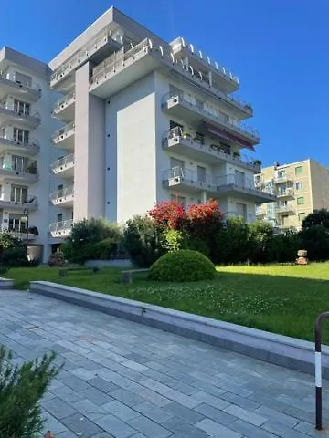 Nora House *