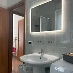 Nora House Apartamento