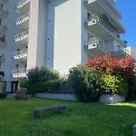Nora House 아파트 *