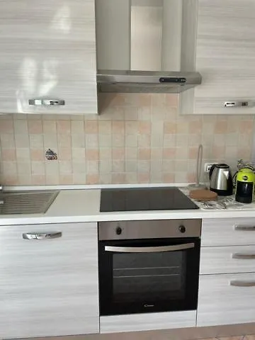 Nora House * Savona